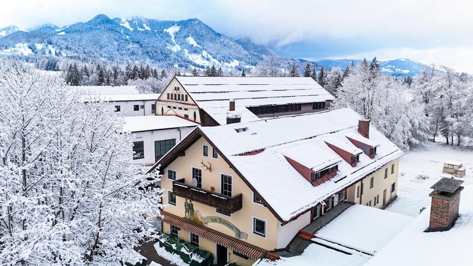 Landgasthof Zum Papyrer - Erholung Im Urlaubsgebiet Lenggries Exterior photo